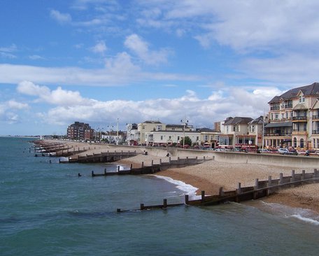 Bognor_Regis_-_geograph.org.uk_-_537839.jpg