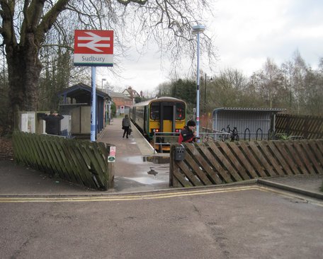 Sudbury_railway_station,_Suffolk.jpg