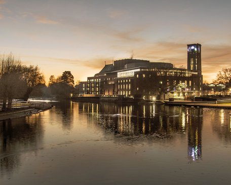 stratford royal_shakespeare_theatre.jpg